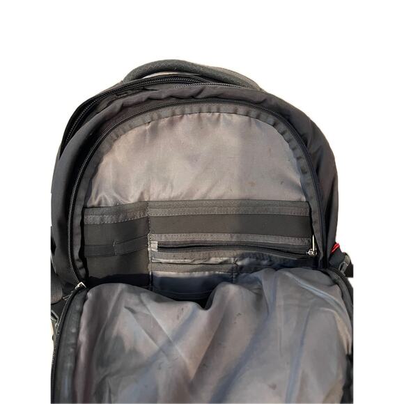 The North Face Generator Red Black Backpack - Picture 3 of 4